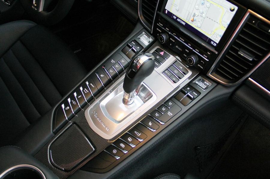  Porsche Panamera Turbo S 2012 года  (фото 60 из 91)